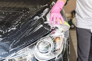 Spotless Cars: 4 Ways to Keep Your Car Free from Scratches 