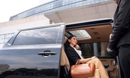 Staycation Luxury: Why Phoenix, Arizona Residents Are Booking Chauffeur Services for Weekends They Never Leave Town