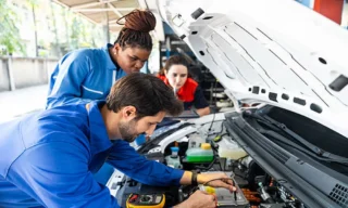 How To Have Worn Suspension Bushings And How They Can Influence Your Car When The Brakes Suddenly Go Off: A Report